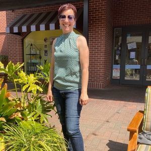 Meet your Posher, Jeans